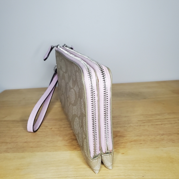 Authentic Coach double Zip Wristlet - Picture 8 of 16